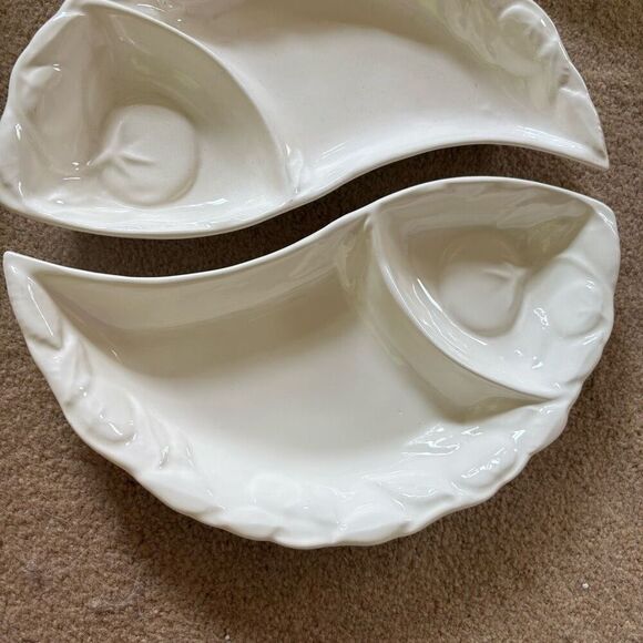 Belmar Of California Vintage 2-Piece White Pottery Serving Trays - Picture 3 of 7